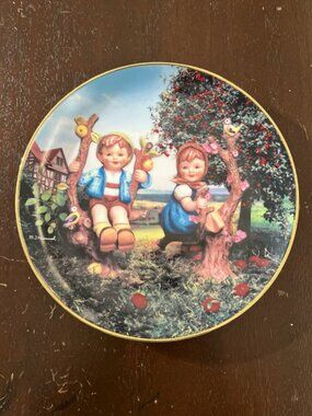 Hummel Collectible Plate